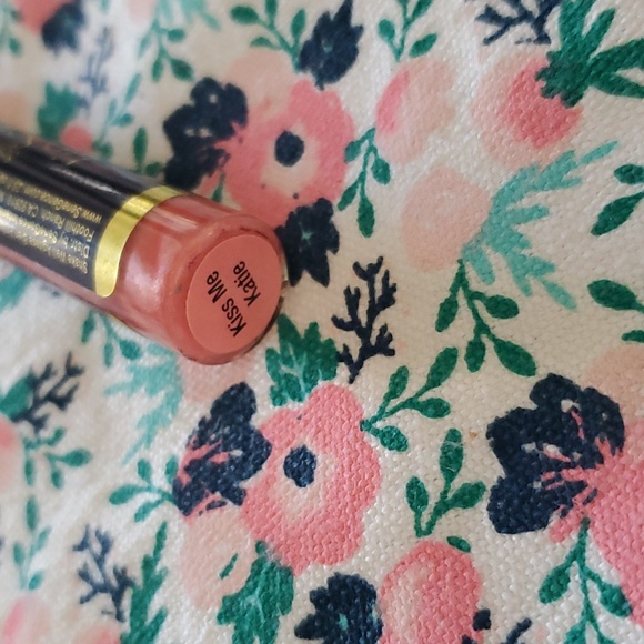 LipSense long lasting liquid color (Kiss me Katie) NWT - Picture 2 of 8